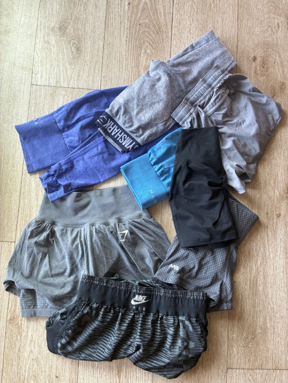 Lot of athletic shorts & leggings